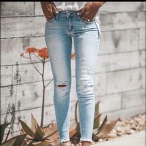 KanCan Molly Frayed Ankle Skinny